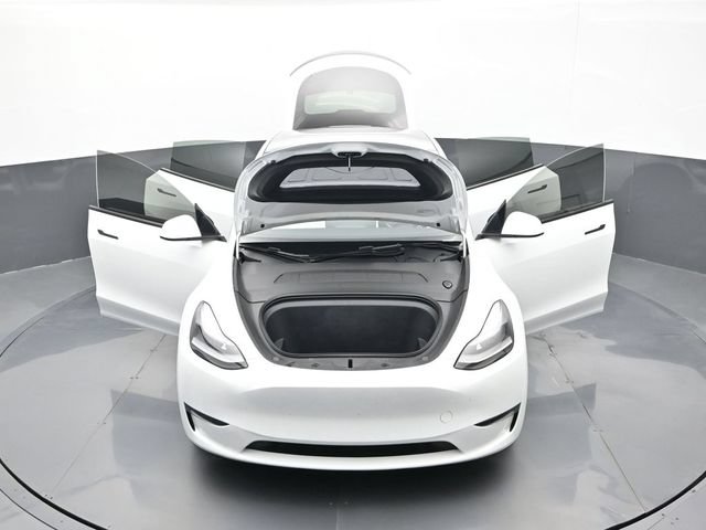 Used 2024 Tesla Model Y Performance AWD/4WD image 29