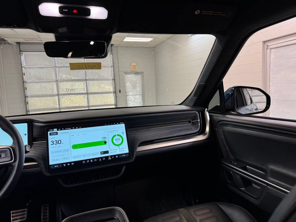 Used 2023 Rivian R1T Adventure AWD/4WD image 27