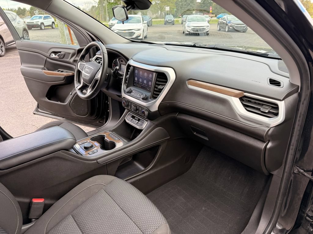 Used 2023 GMC Acadia SLE AWD/4WD image 31