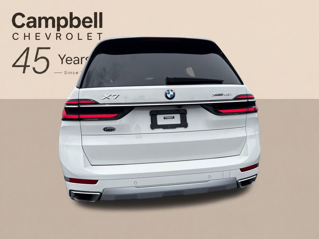 Used 2023 BMW X7 xDrive40i w/ Premium Package AWD/4WD image 4