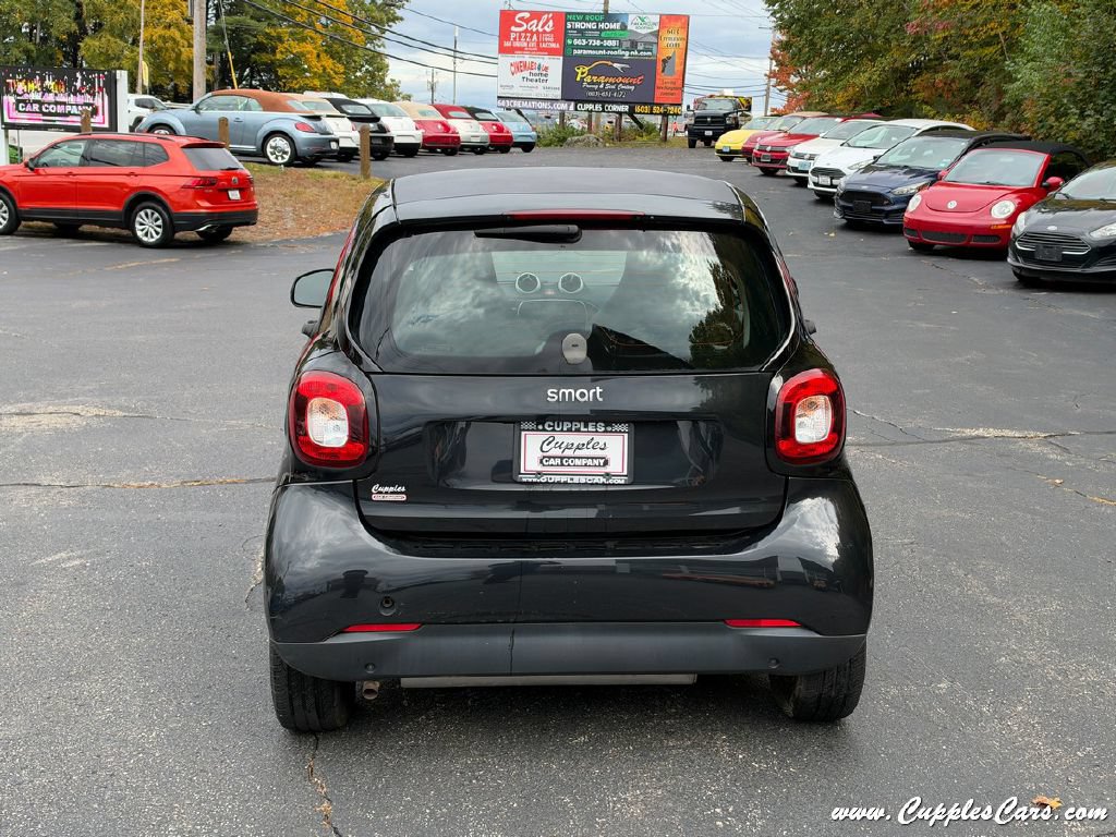 Used 2016 smart fortwo Coupe RWD image 20