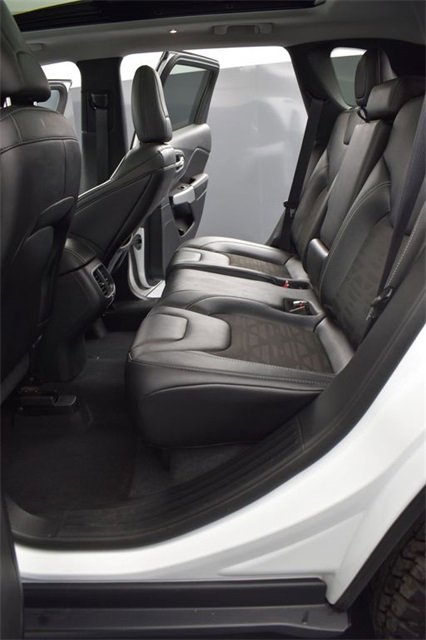 Used 2022 Jeep Cherokee Latitude w/ Sun & Sound Group image 10