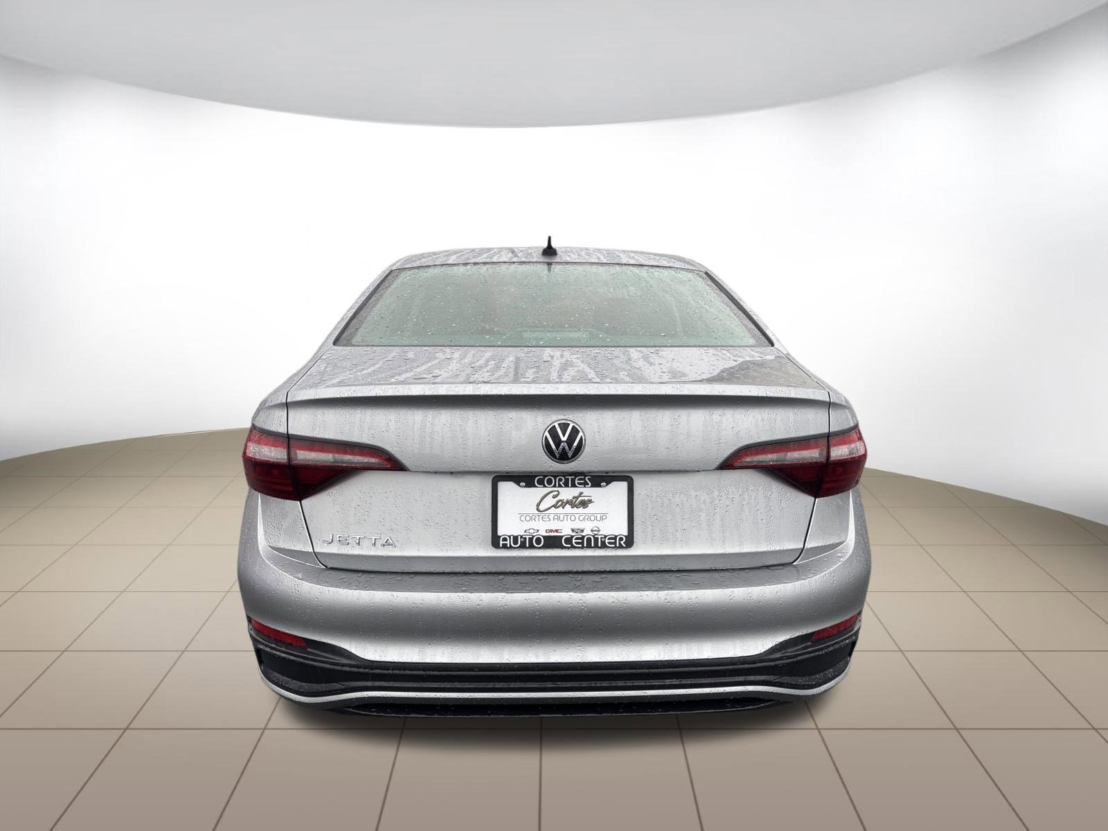 Used 2024 Volkswagen Jetta S image 6