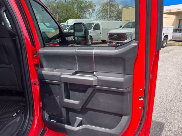 Used 2018 Ford F150 XLT w/ Equipment Group 302A Luxury AWD/4WD image 53