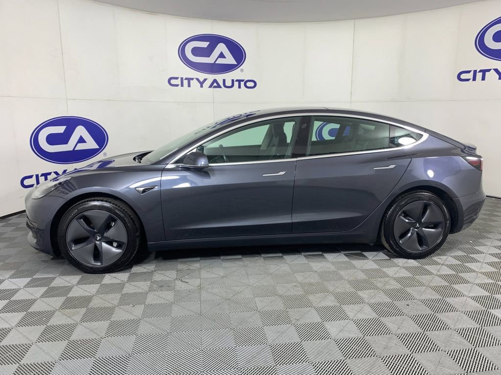 Used 2019 Tesla Model 3 Mid Range image 6
