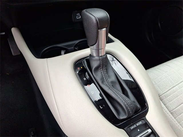 Used 2025 Honda HR-V LX image 12