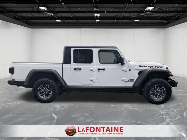 Used 2026 Jeep Gladiator Mojave AWD/4WD image 6