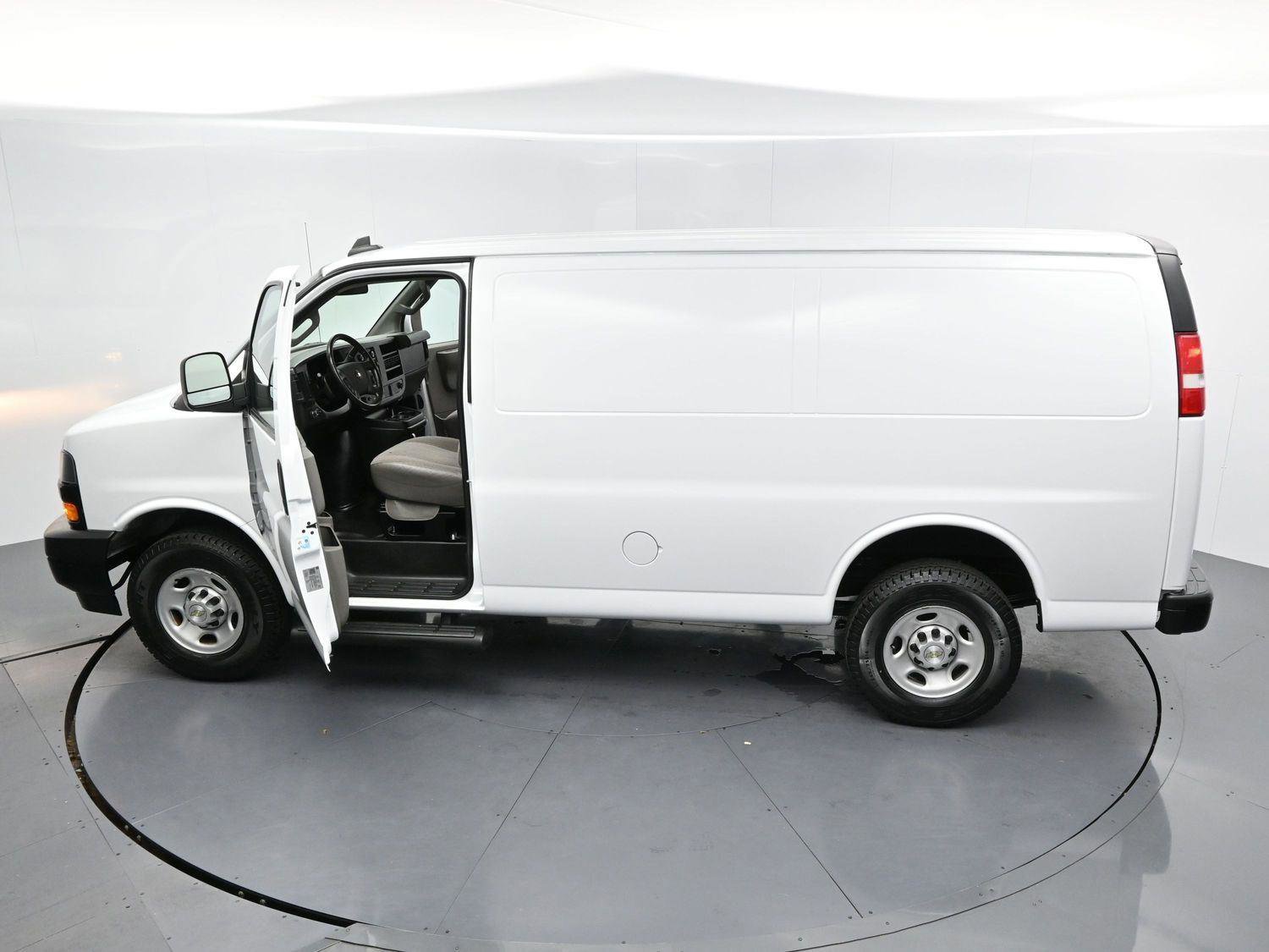 Used 2023 Chevrolet Express 2500 w/ Driver Convenience Package RWD image 38