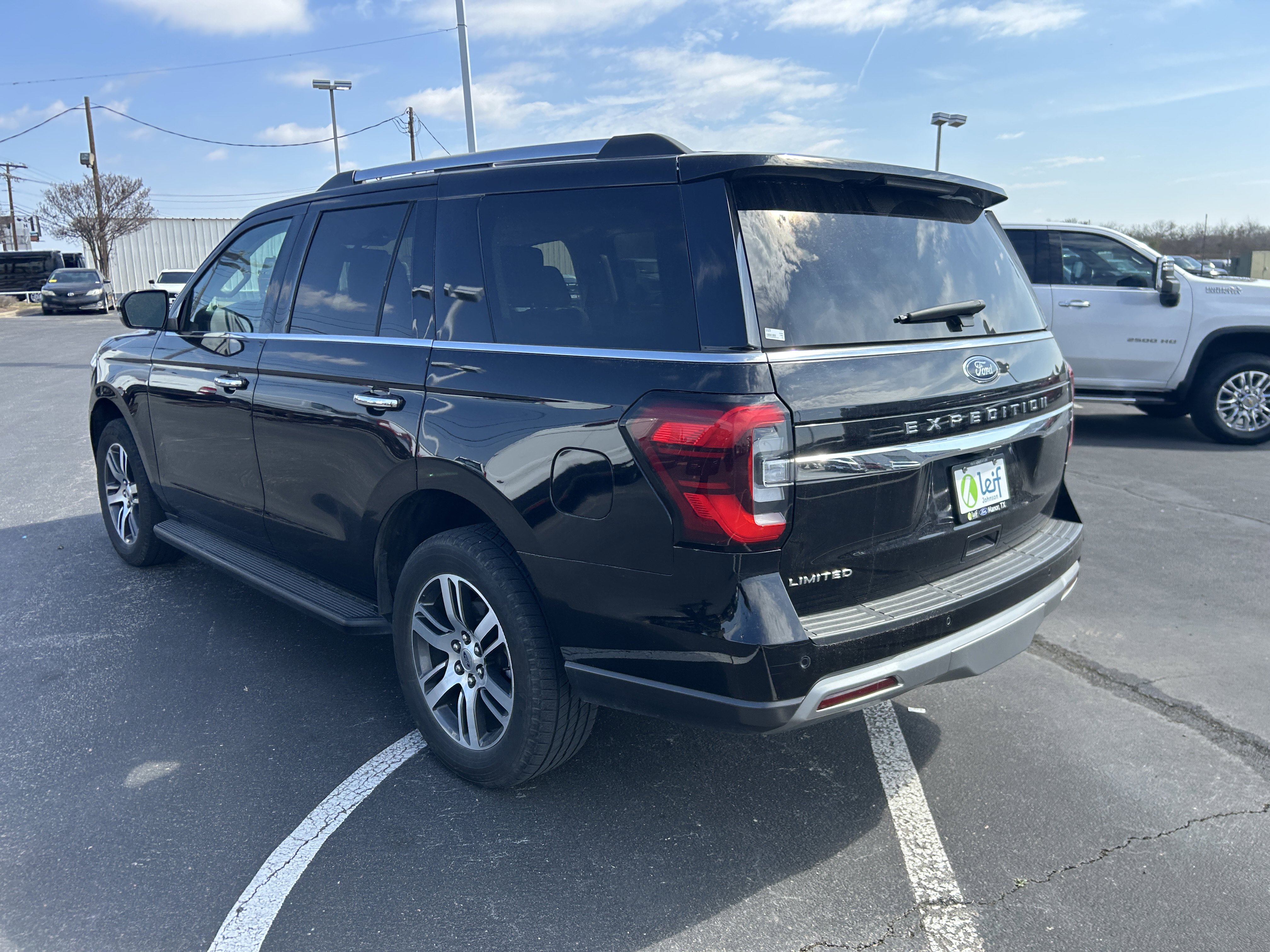 Certified 2024 Ford Expedition Limited image 5