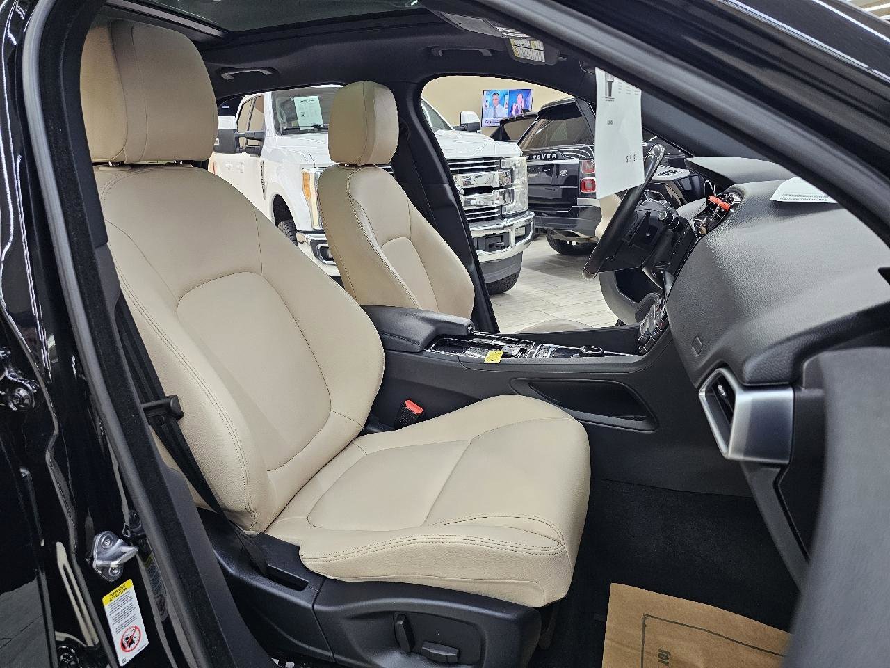 Used 2018 Jaguar F-PACE Premium AWD/4WD image 20