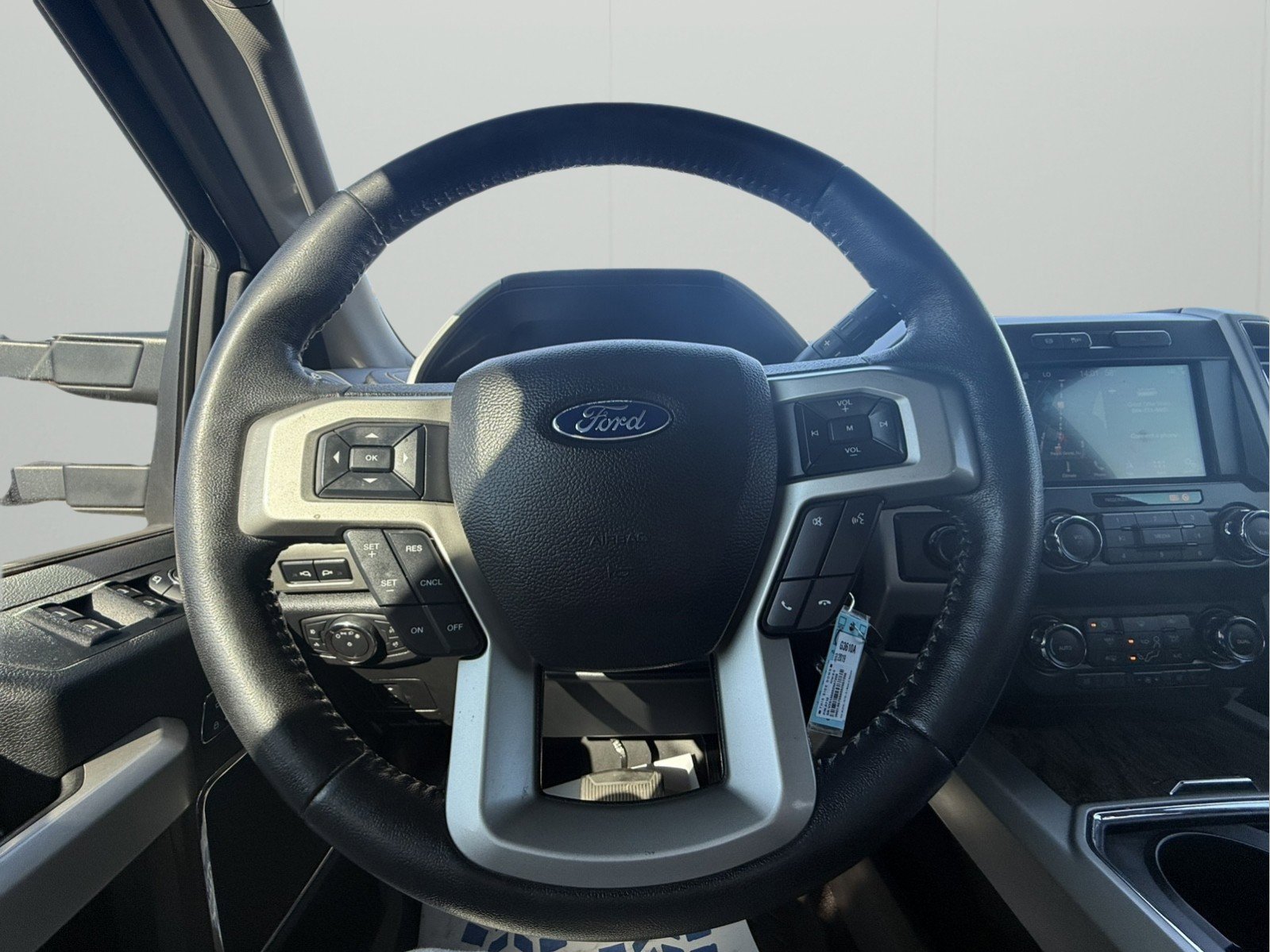 Used 2019 Ford F250 Lariat w/ Lariat Value Package image 16