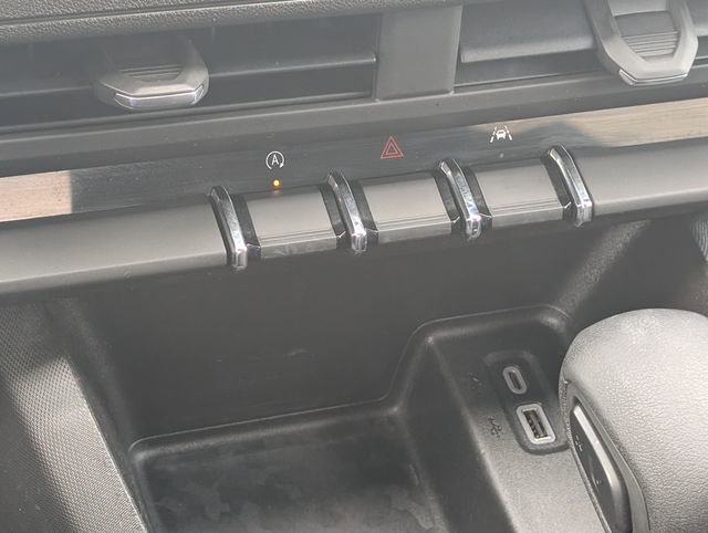 Certified 2023 Chevrolet Colorado W/T image 19