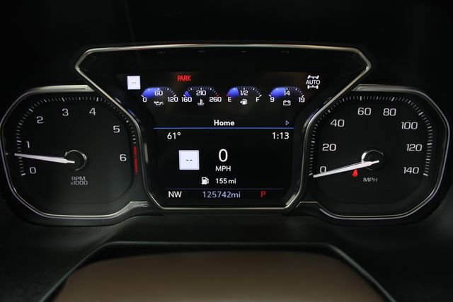Used 2021 GMC Yukon XL SLT w/ SLT Premium Package AWD/4WD image 16