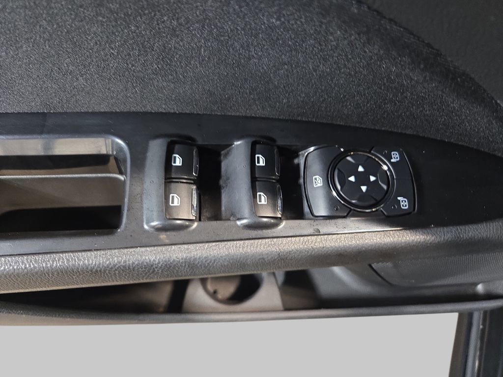 Used 2014 Ford Fusion SE image 28