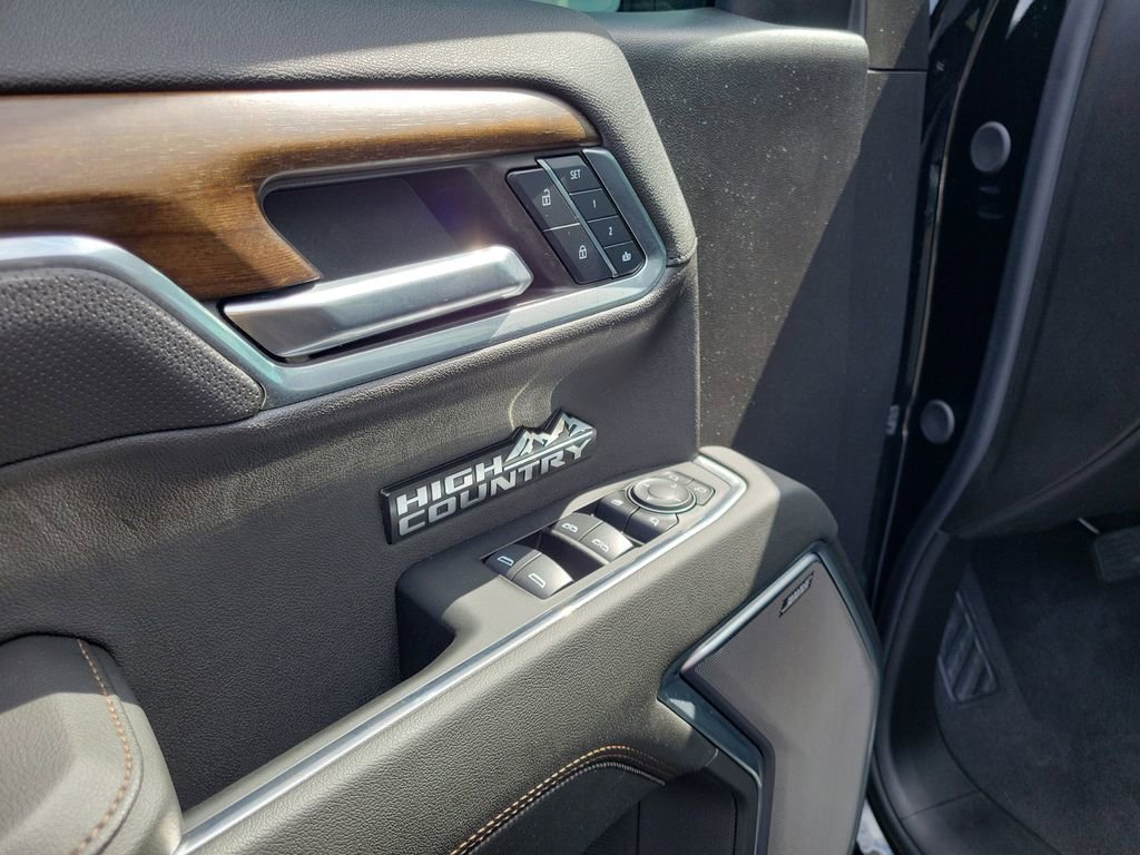 Used 2024 Chevrolet Silverado 1500 High Country w/ High Country Premium Package image 20