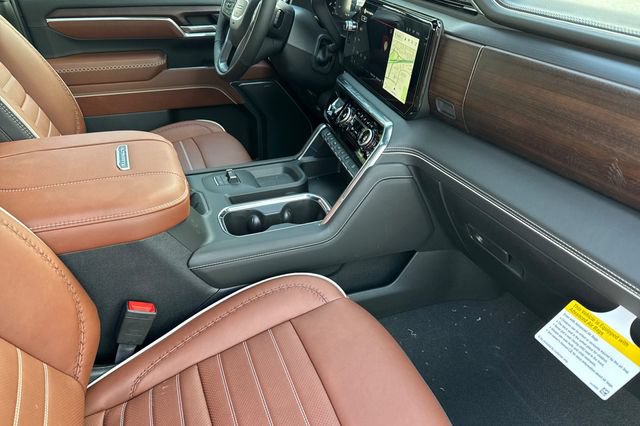 New 2026 GMC Sierra 2500 Denali Ultimate AWD/4WD image 17