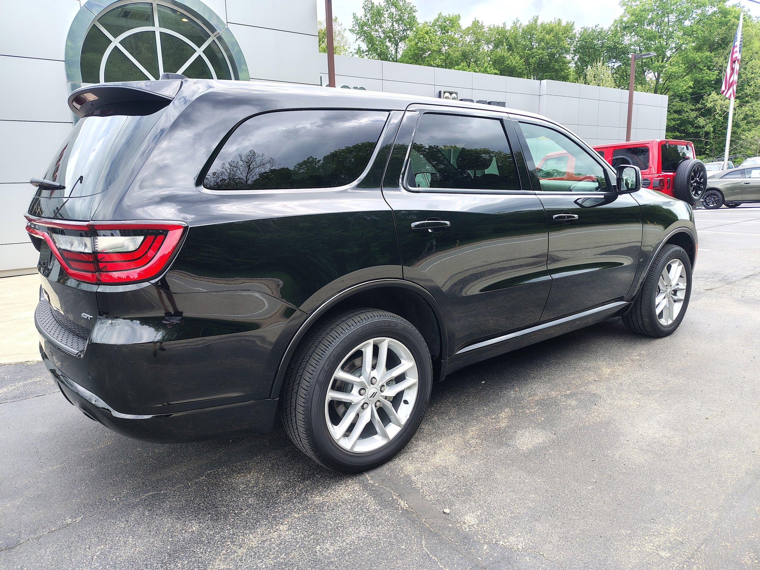 Certified 2025 Dodge Durango GT AWD/4WD image 15