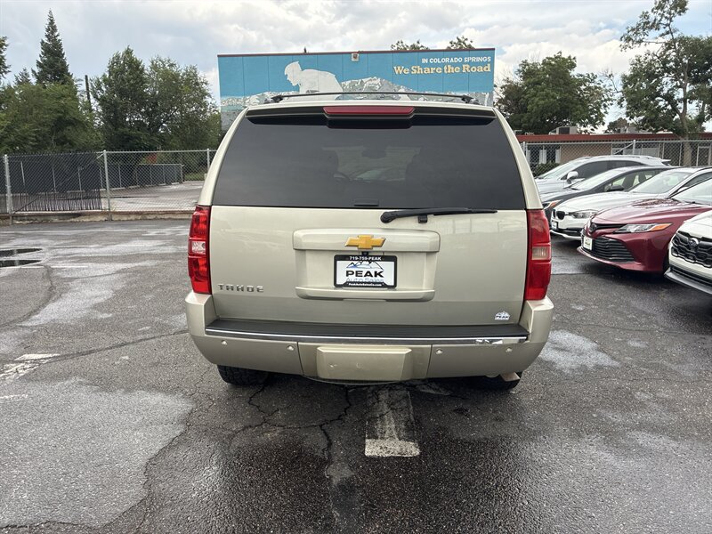 Used 2014 Chevrolet Tahoe LTZ AWD/4WD image 6
