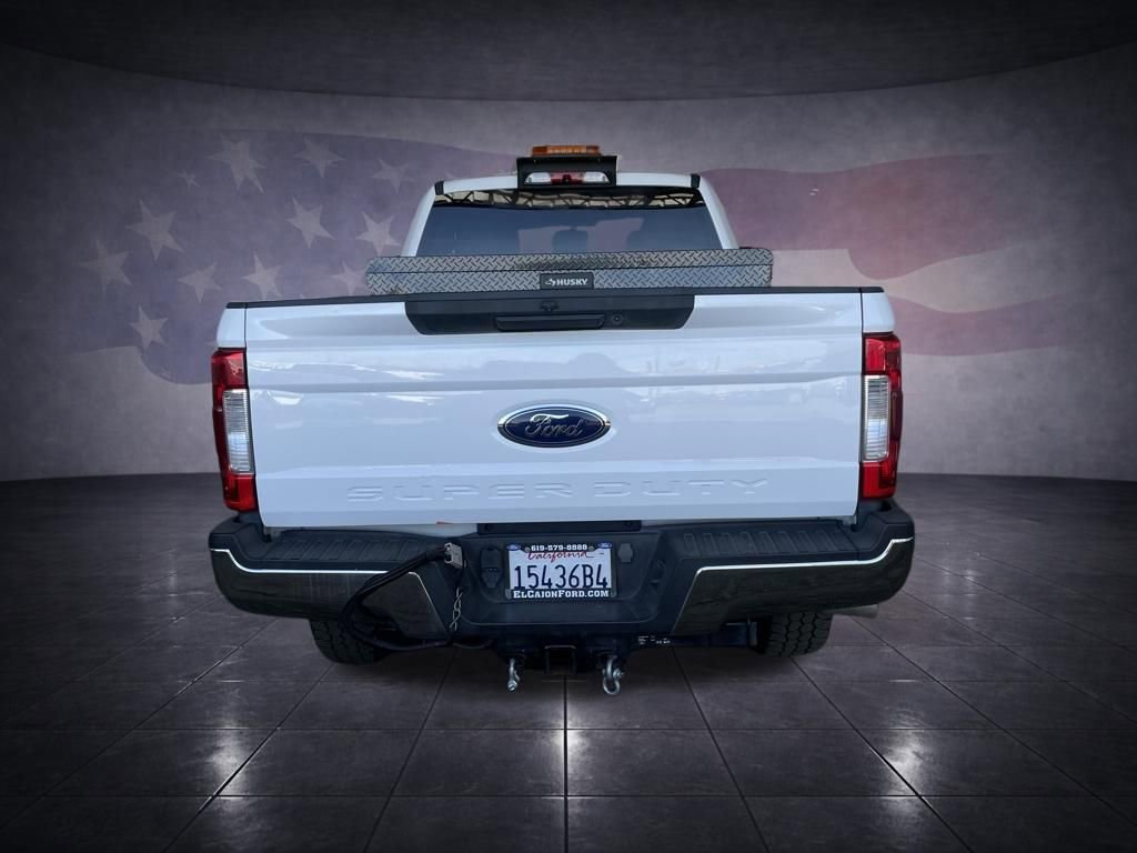 Used 2019 Ford F350 XL w/ STX Appearance Package AWD/4WD image 4