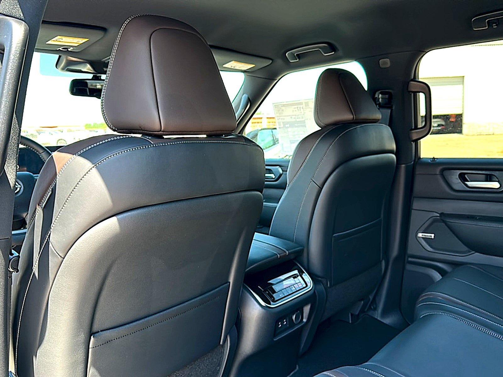 New 2026 Nissan Armada SL AWD/4WD image 14