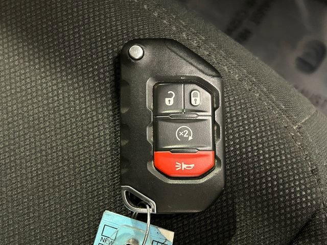 Used 2022 Jeep Wrangler Unlimited Sport S image 28