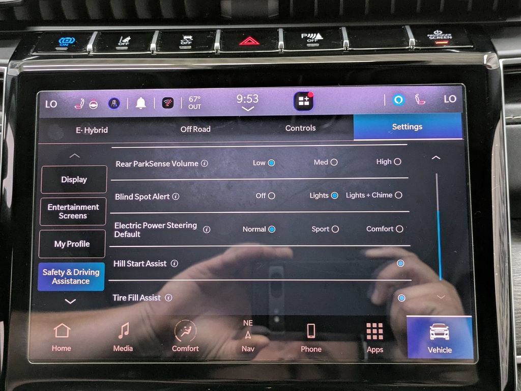Used 2022 Jeep Grand Cherokee Limited 4xe AWD/4WD image 12