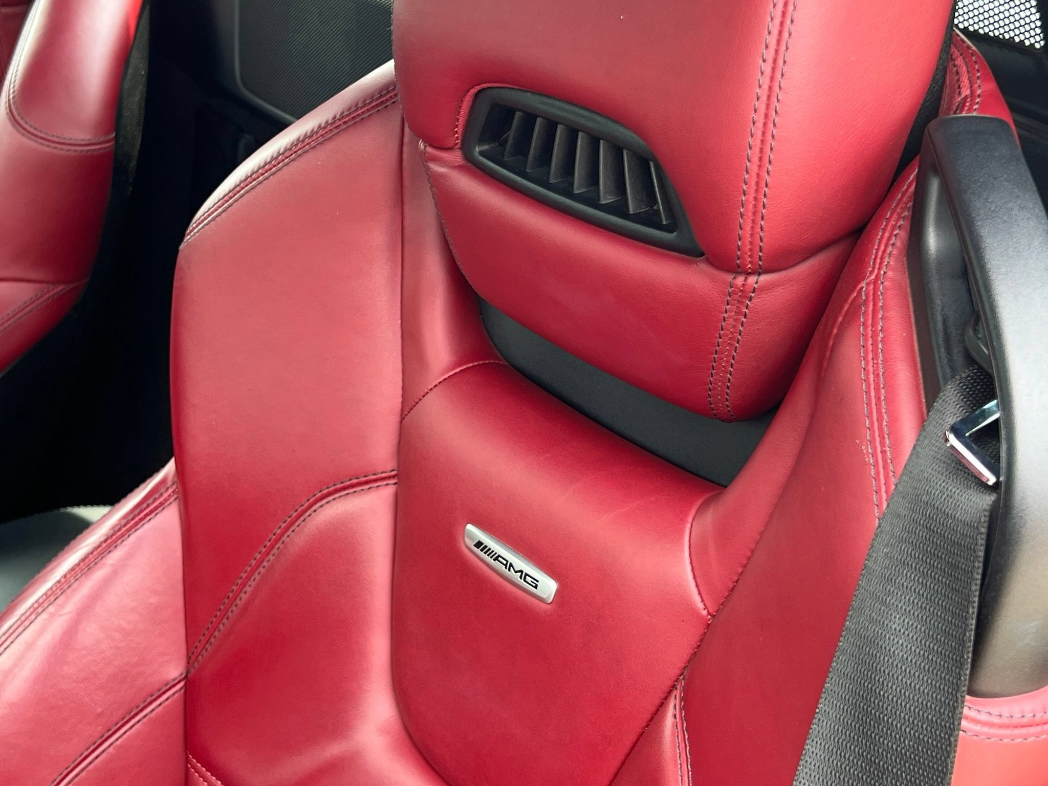 Used 2015 Mercedes-Benz SLK 55 AMG image 23