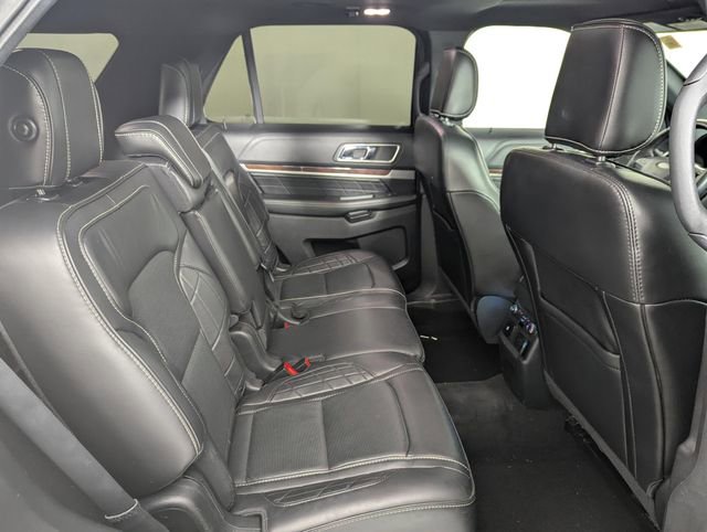 Used 2019 Ford Explorer Platinum image 20