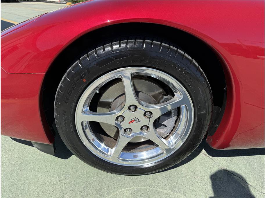 Used 2002 Chevrolet Corvette Convertible w/ Preferred Equipment Group2 RWD image 10