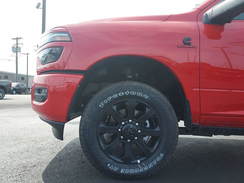 New 2026 RAM 2500 Laramie AWD/4WD image 16