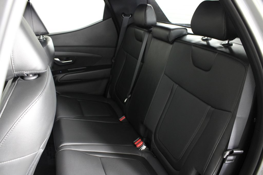 Certified 2026 Hyundai Santa Cruz SEL FWD image 19