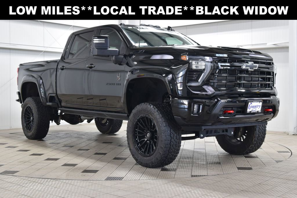 Used 2025 Chevrolet Silverado 2500 LTZ w/ Trail Boss Package AWD/4WD image 1