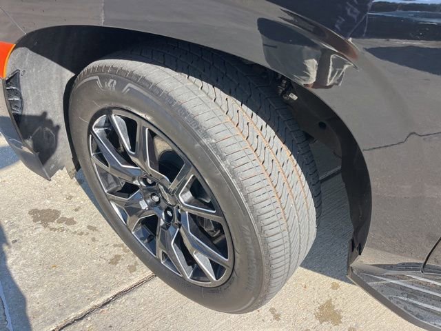 Used 2024 Chevrolet Suburban Premier w/ Max Trailering Package image 37