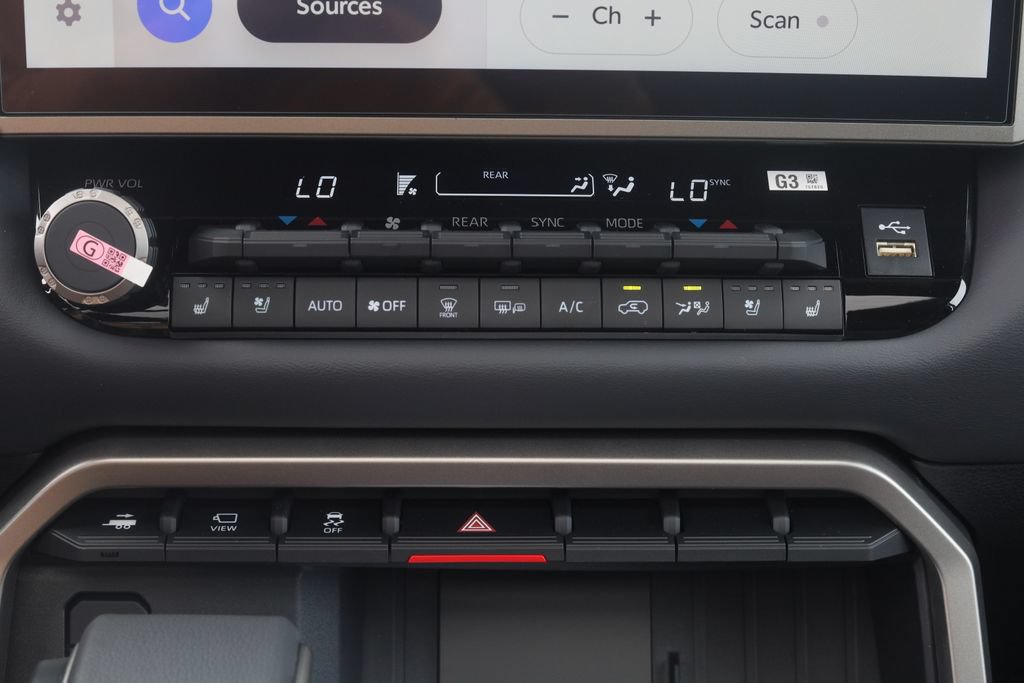 New 2026 Toyota Sequoia Platinum AWD/4WD image 5