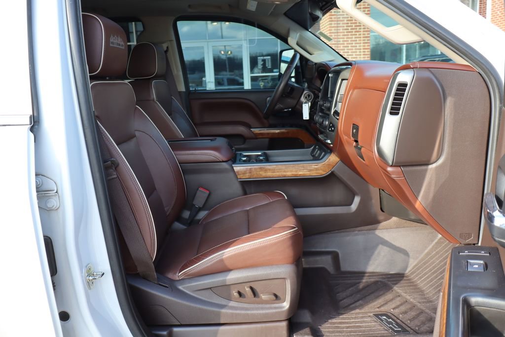 Used 2019 Chevrolet Silverado 3500 High Country w/ Duramax Plus Package image 50