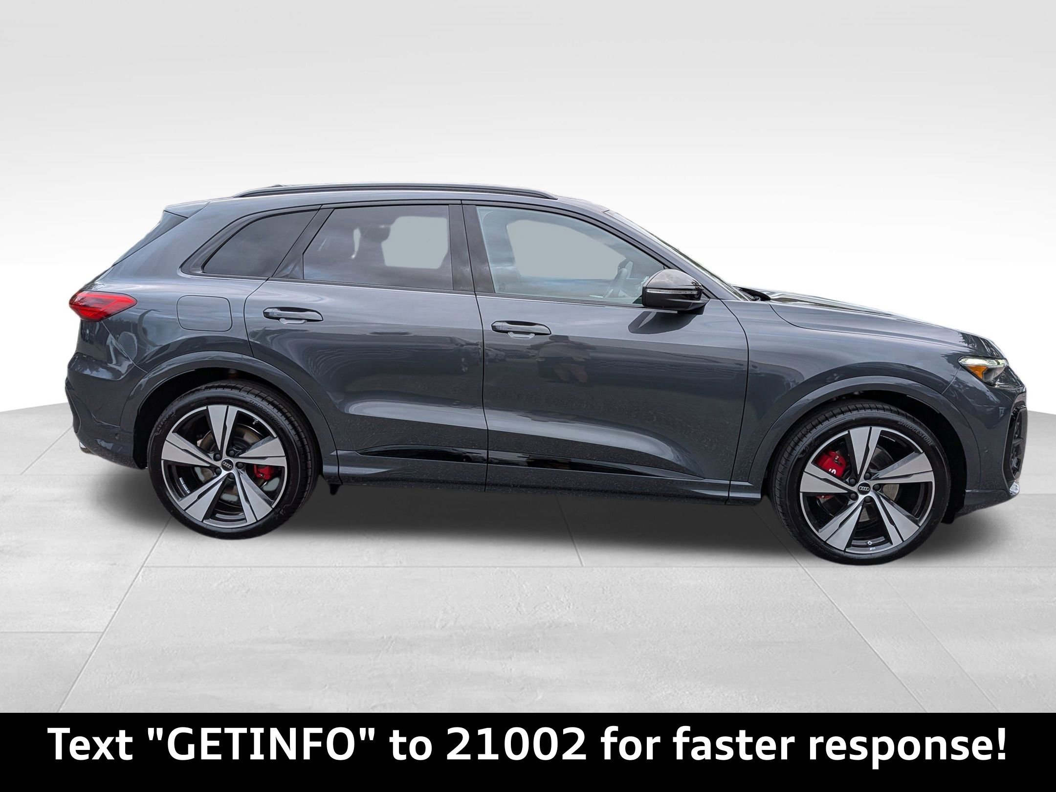 New 2025 Audi SQ5 Premium Plus image 2