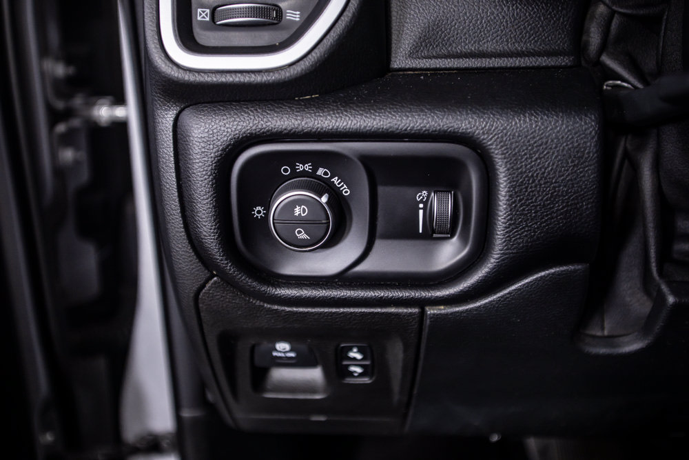 Used 2020 RAM 1500 Big Horn AWD/4WD image 35