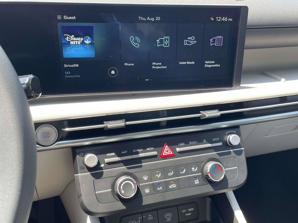 New 2026 Hyundai Tucson SE w/ Tow & Go Package FWD image 18