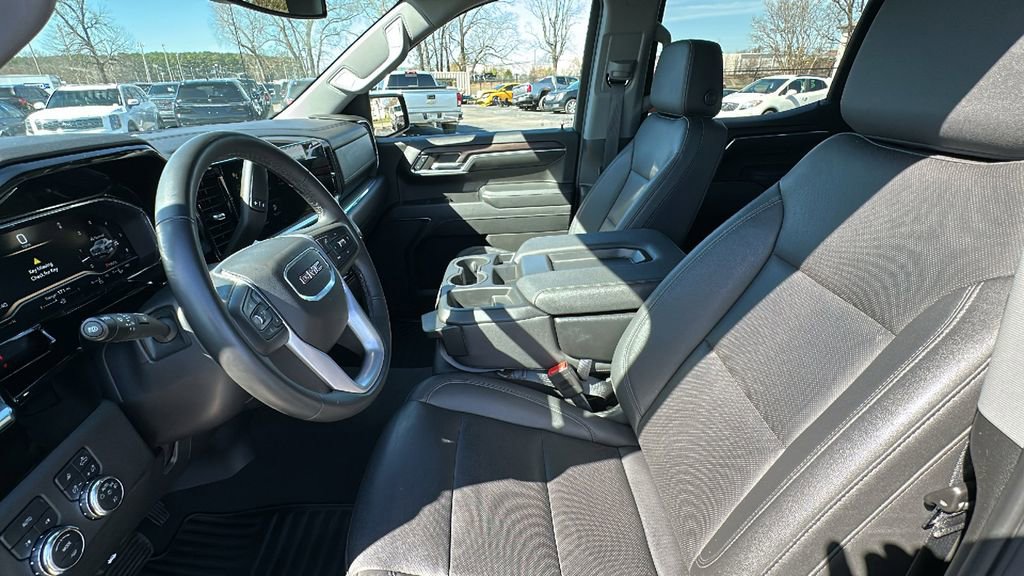 Certified 2024 GMC Sierra 1500 SLT image 9