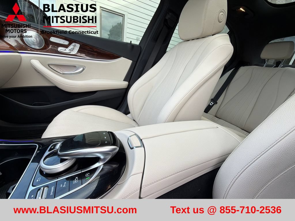 Used 2018 Mercedes-Benz E 300 4MATIC image 31