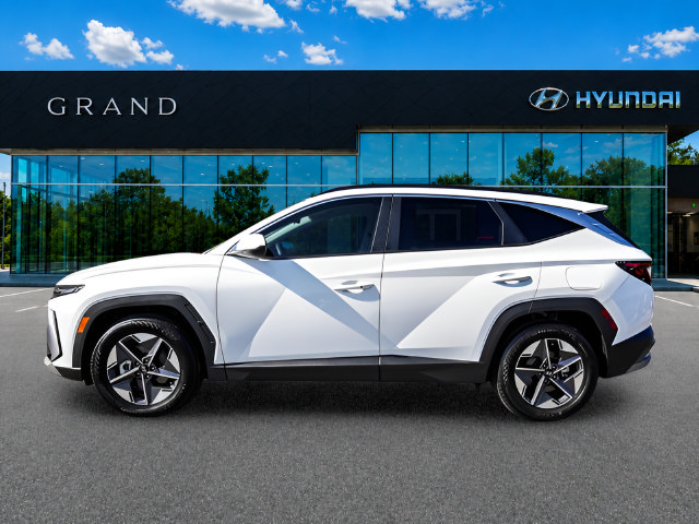 New 2026 Hyundai Tucson SEL Plus FWD image 2