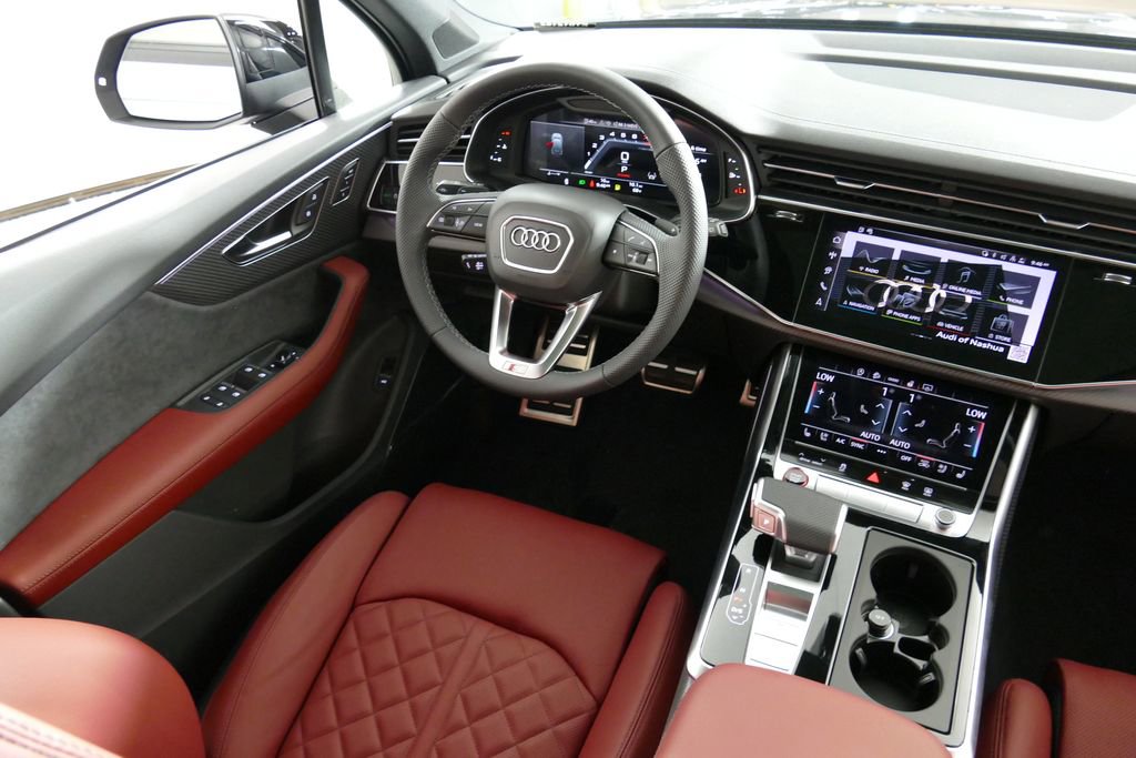 New 2026 Audi SQ7 Premium Plus AWD/4WD image 8