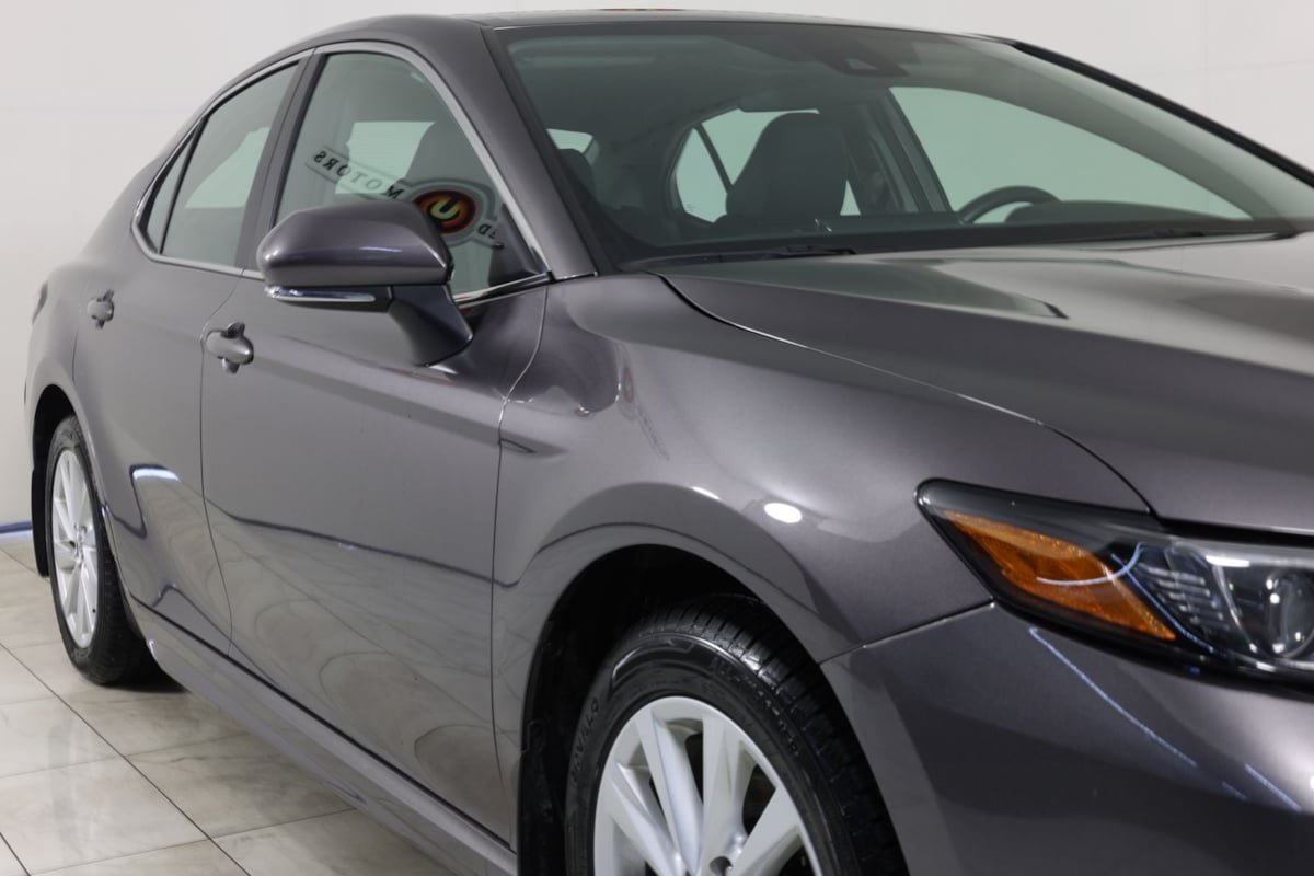 Used 2024 Toyota Camry SE FWD image 38