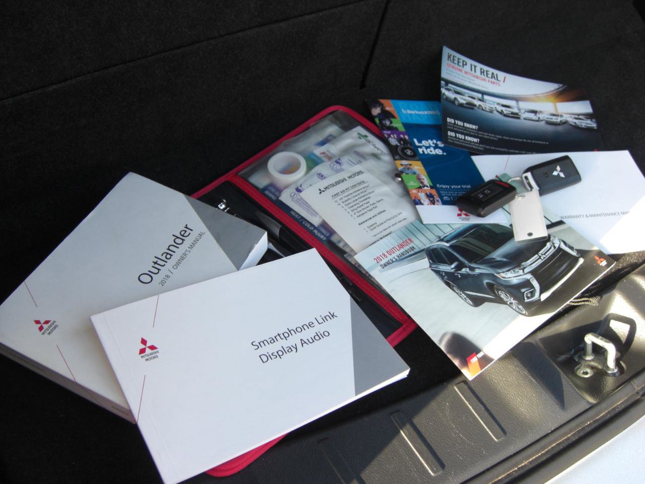 Used 2018 Mitsubishi Outlander LE FWD image 5