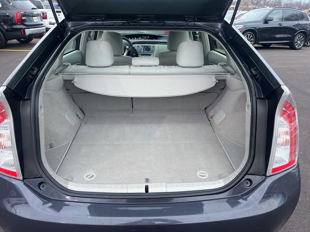 Used 2013 Toyota Prius Two image 11