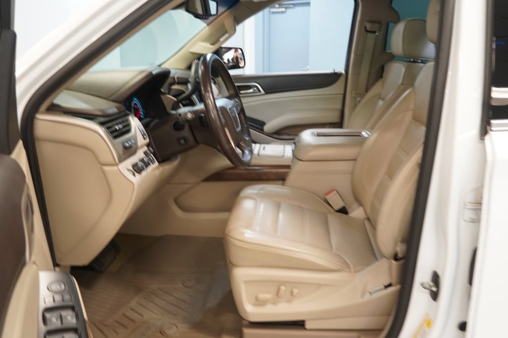 Certified 2018 GMC Yukon Denali w/ Open Road Package AWD/4WD image 5