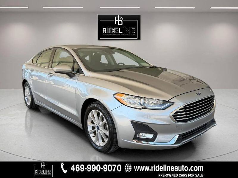 Used 2020 Ford Fusion SE FWD image 1