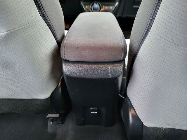 Used 2017 Toyota Prius Three image 14