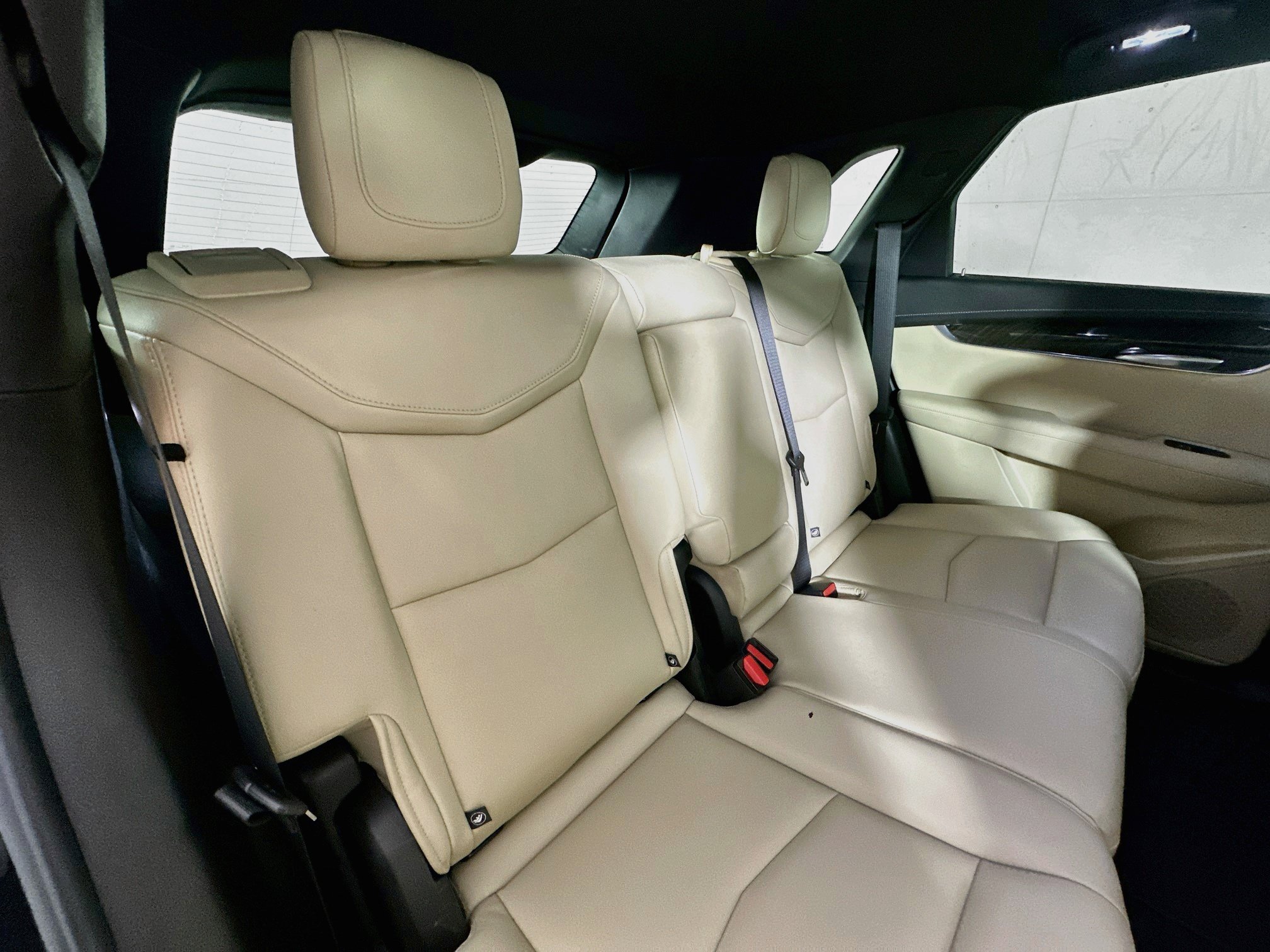 Used 2019 Cadillac XT5 FWD image 25