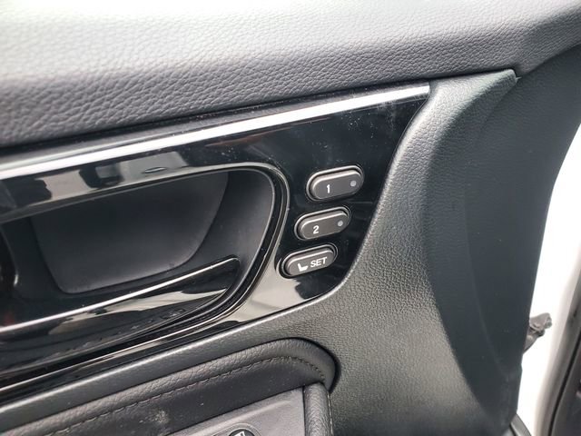 Used 2024 Honda Odyssey Elite image 17